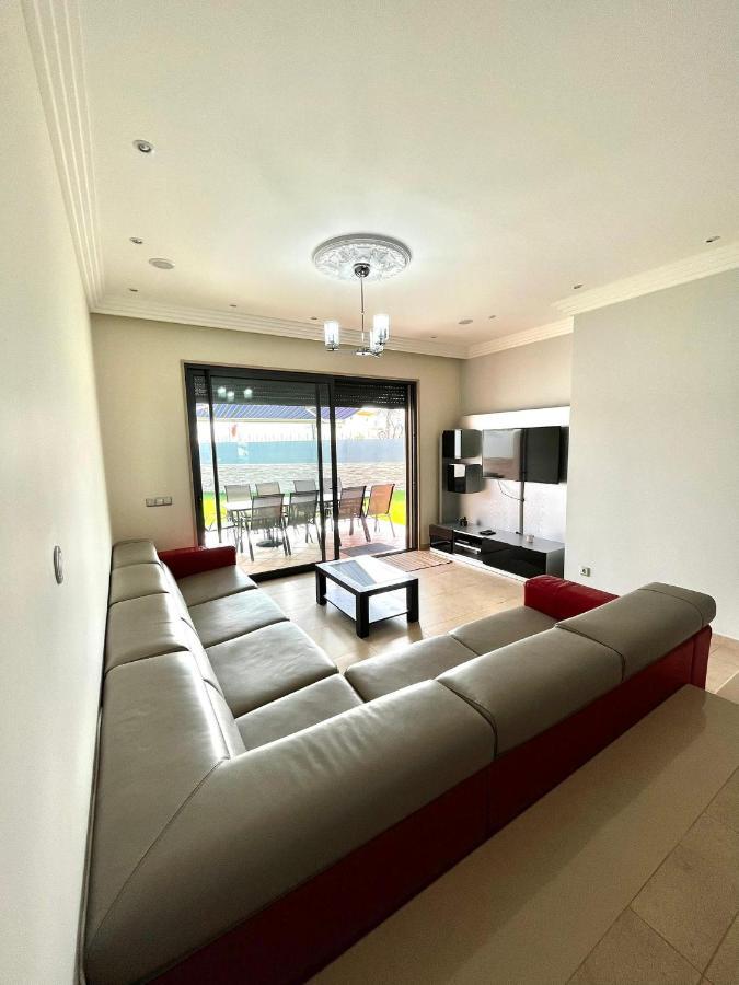 Funtastic Villa With Pool Albufeira Exterior photo