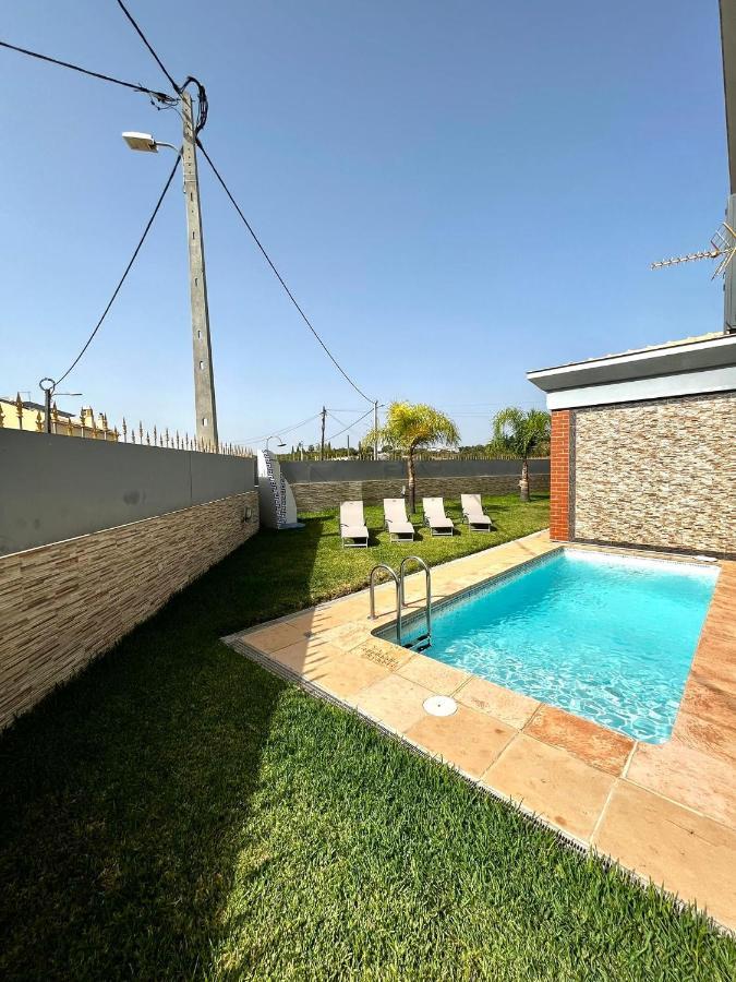 Funtastic Villa With Pool Albufeira Exterior photo